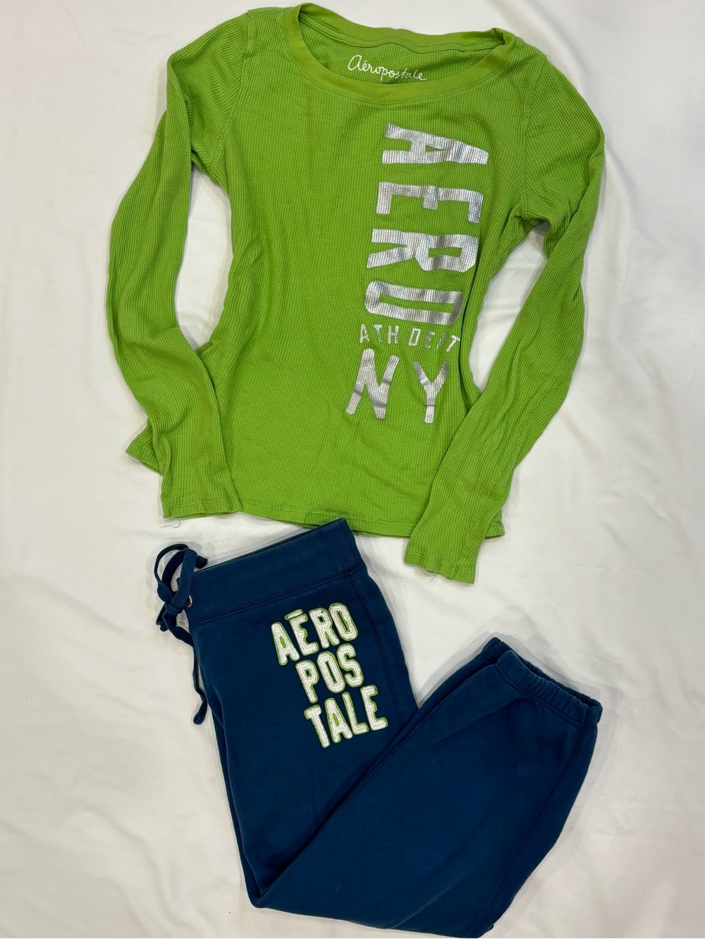 Vintage 2000s Aeropostale Long Sleeve